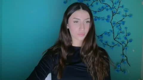 Snapshot of ariana_muur chatting on 02/17/26, 12:45 Ariana online show from 02/17/26, 12:45