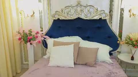 Ariana online show from 06/15/26, 12:02