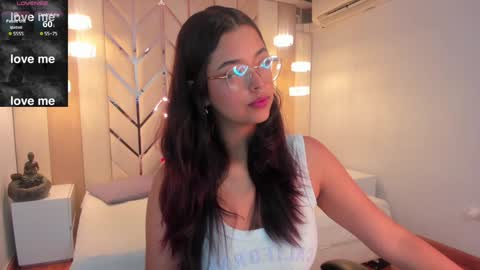 Ariana  online show from 01/08/25, 04:02