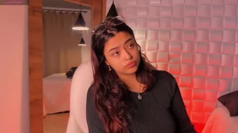 Ariana  online show from 09/10/25, 12:27