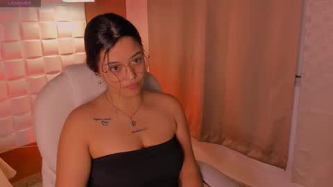 Ariana  online show from 09/22/25, 02:08