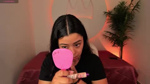 Ariana  online show from 12/14/25, 12:43