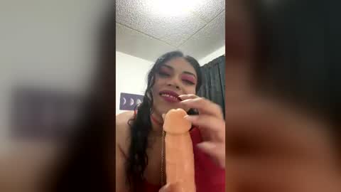 Snapshot of ariana_rodriguez_ chatting on 06/23/26, 05:11 Ariana Rodriguez trans Girl online show from 06/23/26, 05:11