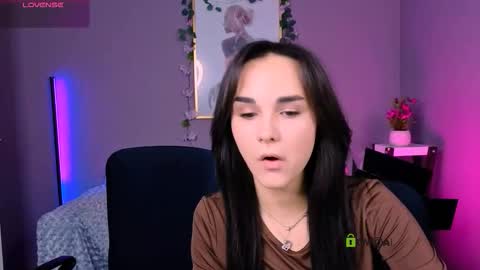 ariana_ross7 online show from 10/20/25, 07:14