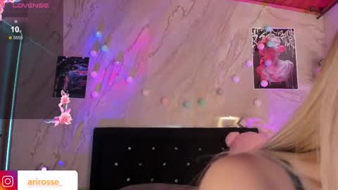 Ariana  online show from 09/08/25, 04:50