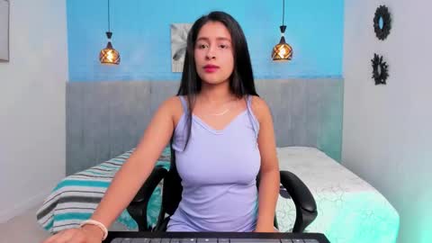 Ariana online show from 12/23/25, 10:35