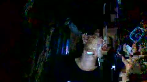 Snapshot of ariana_sweet25 chatting on 12/19/25, 12:23 ariana_sweet25 online show from 12/19/25, 12:23