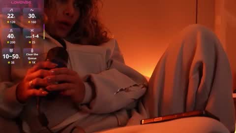 cristina online show from 12/21/25, 10:06