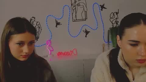 arianaa_cat online show from 02/08/26, 10:18