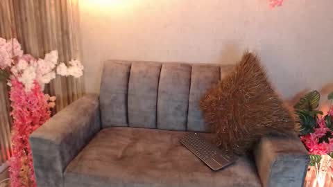 arianaarousse online show from 01/09/26, 08:54