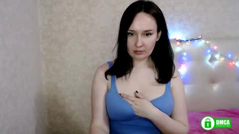 arianakuiper online show from 04/20/26, 12:08