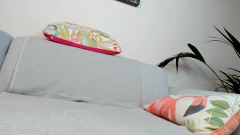 Ariana  Steven online show from 01/18/25, 11:32