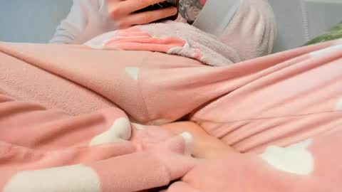 Ariana  Steven online show from 03/12/26, 04:13