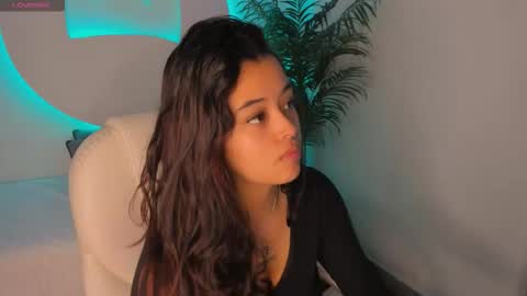 Snapshot of arianapierce chatting on 10/14/25, 12:17 arianapierce online show from 10/14/25, 12:17
