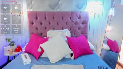 ArianaRougee online show from 07/10/26, 04:17