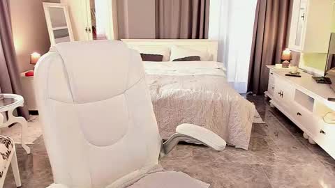 Ana online show from 02/11/26, 02:00