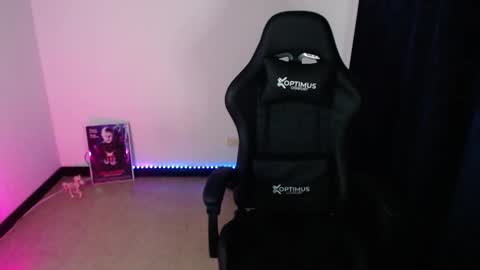 help me 100 hands up my OF is Free  online show from 02/06/26, 10:13