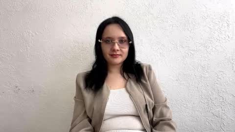 Kira online show from 03/13/26, 08:10