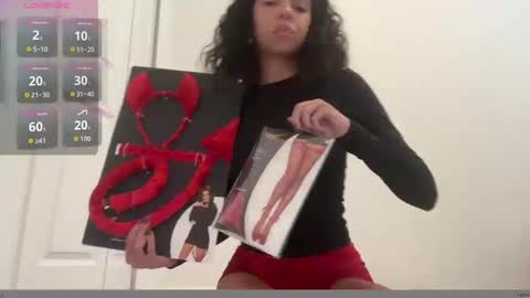 Aria Nicole online show from 10/03/25, 08:17