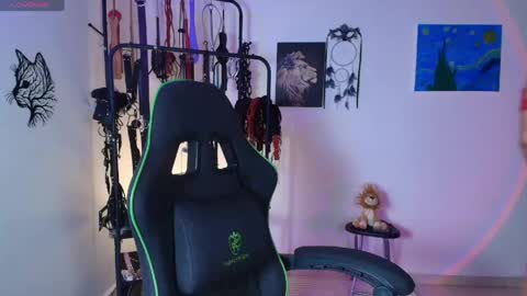 arianna_connorr online show from 04/15/26, 03:46