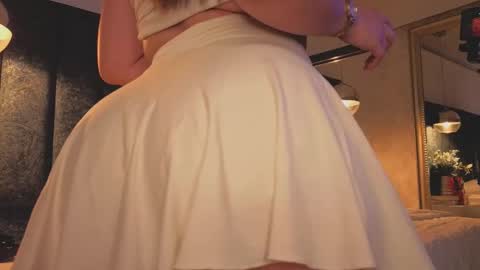 Arianna online show from 10/17/25, 07:38