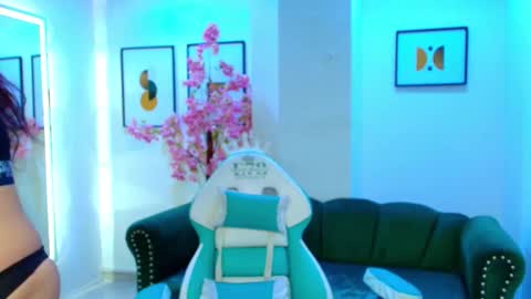 arianna_sweeet online show from 11/08/25, 04:23