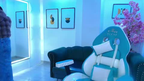 arianna_sweeet online show from 04/19/26, 03:39