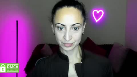 Arianna online show from 10/16/25, 05:36