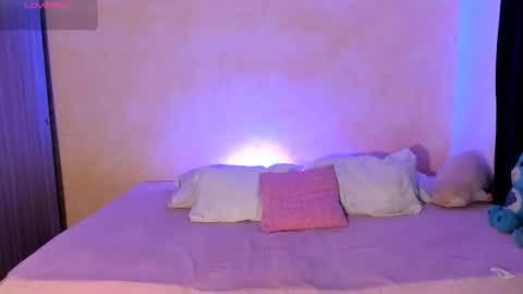 Snapshot of ariannacolins chatting on 09/30/25, 01:54 ariannacolins online show from 09/30/25, 01:54