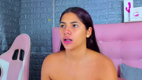 Arianna online show from 02/21/25, 07:10