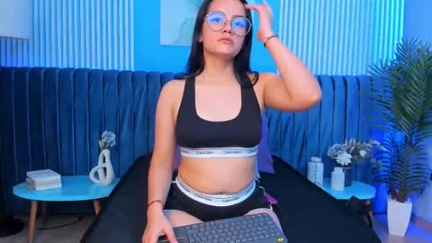 Arianna online show from 12/19/25, 05:53