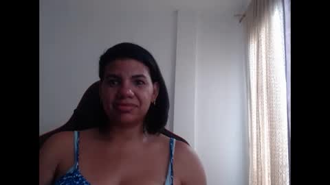 Snapshot of ariannaloovel chatting on 12/02/24, 08:11 ariannaloovel online show from 12/02/24, 08:11