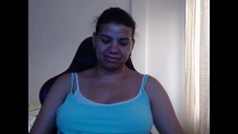 Snapshot of ariannaloovel chatting on 12/24/24, 05:55 ariannaloovel online show from 12/24/24, 05:55