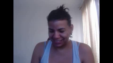 Snapshot of ariannaloovel chatting on 01/04/25, 02:25 ariannaloovel online show from 01/04/25, 02:25