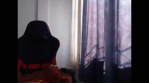 Snapshot of ariannaloovel chatting on 01/21/25, 09:36 ariannaloovel online show from 01/21/25, 09:36