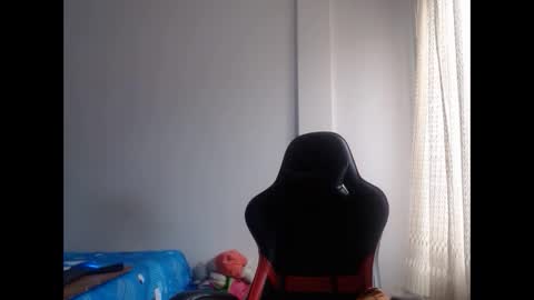 Snapshot of ariannaloovel chatting on 02/04/25, 05:45 ariannaloovel online show from 02/04/25, 05:45