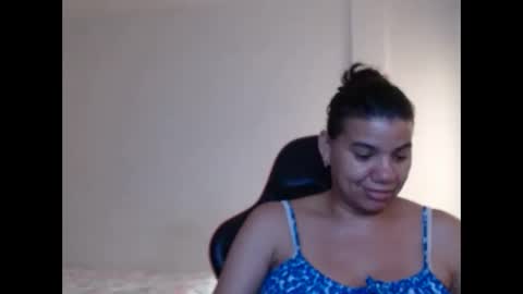 Snapshot of ariannaloovel chatting on 02/27/25, 09:25 ariannaloovel online show from 02/27/25, 09:25