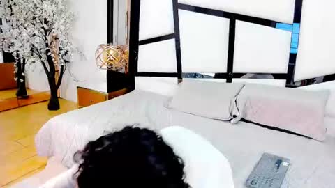 ariannarussell1 online show from 07/11/26, 02:31