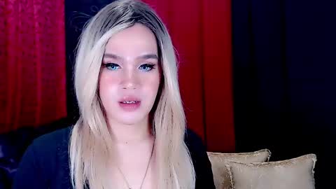 Snapshot of arianne_xoxo777 chatting on 01/26/25, 04:51 ARIANNE CUMS online show from 01/26/25, 04:51