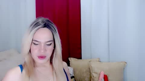 ARIANNE CUMS  online show from 10/27/25, 09:08