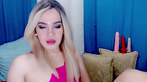 ARIANNE CUMS  online show from 12/16/25, 10:42