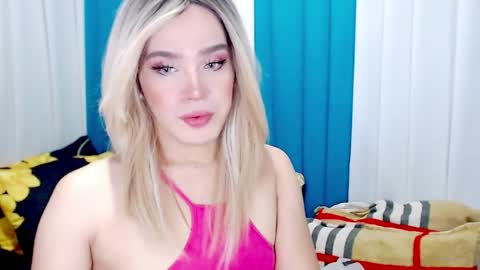 ARIANNE CUMS  online show from 03/25/26, 08:09