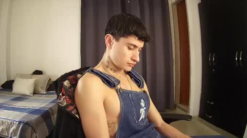 Keylor online show from 03/18/26, 06:49