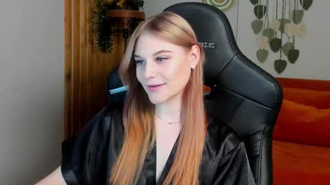 Aria online show from 10/30/25, 06:41