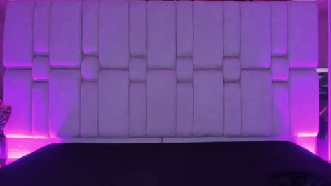 Welcome to Ari room online show from 07/15/26, 07:52