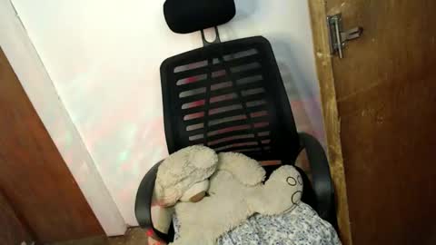 Arie online show from 01/07/25, 02:53