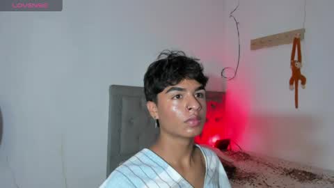 ariel_adan online show from 04/23/26, 12:01