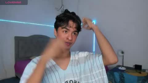 ariel_adan online show from 05/25/26, 08:26