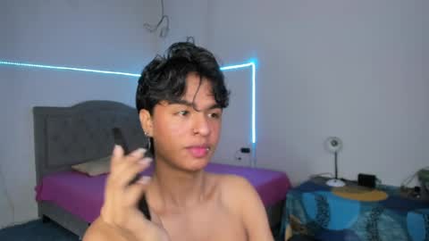 ariel_adan online show from 06/05/26, 07:08