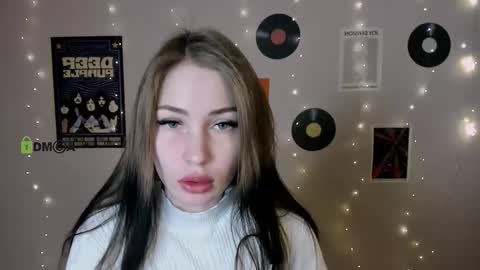 ariel_shadow online show from 11/22/25, 09:19